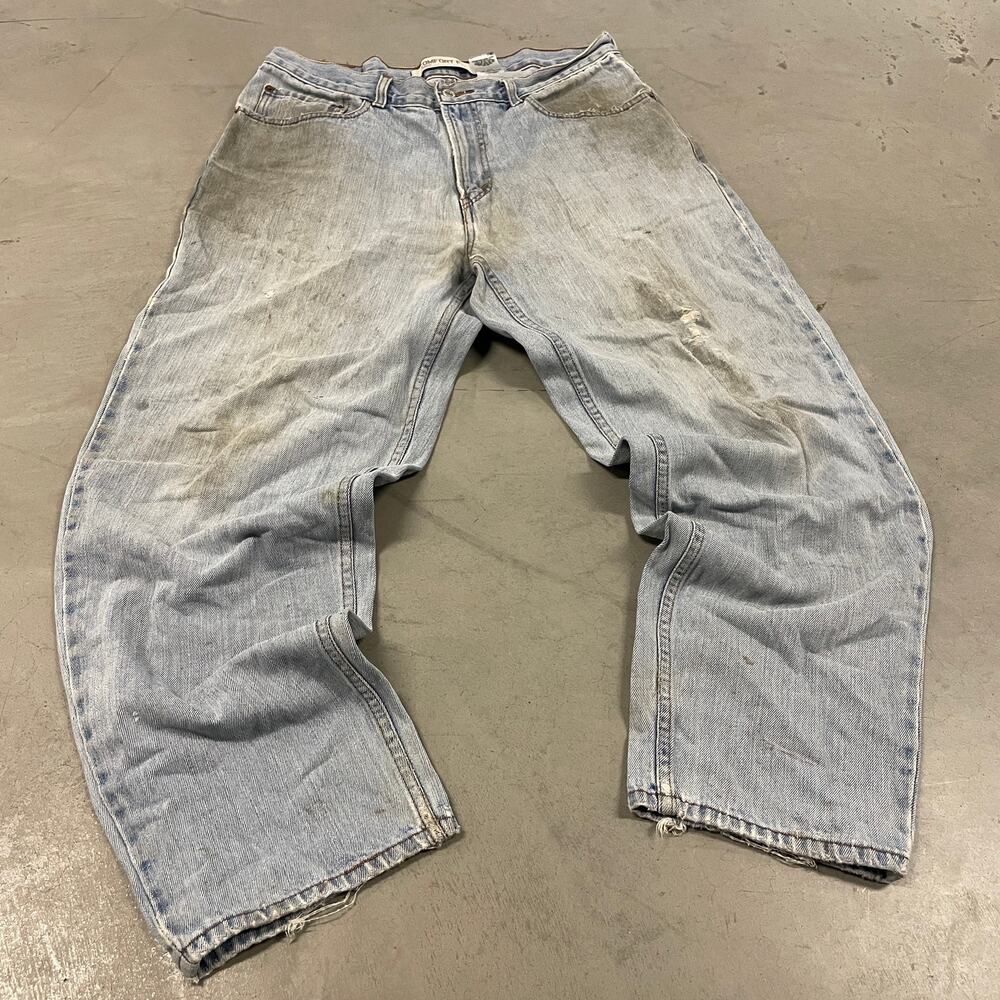 y2k baggy thrashed Levi’s 560  jeans 34x30